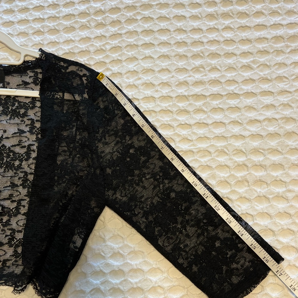 Melrose Black Lace Shrug Bolero - Picture 5 of 7